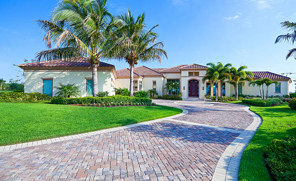 Best Concrete Paver Driveway  in Lakewood Clu, MI