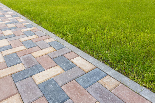 Best Brick Driveway Pavers  in Lakewood Clu, MI